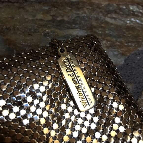 Whiting & Davis Gold Mesh Evening Bag Zippered Clutch Vintage Holiday Party NYE - Picture 6 of 11